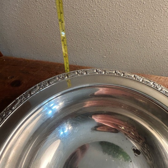 ONEIDA 1966 Shallow silver plate footed round bowl rose pattern vintage - Picture 9 of 10